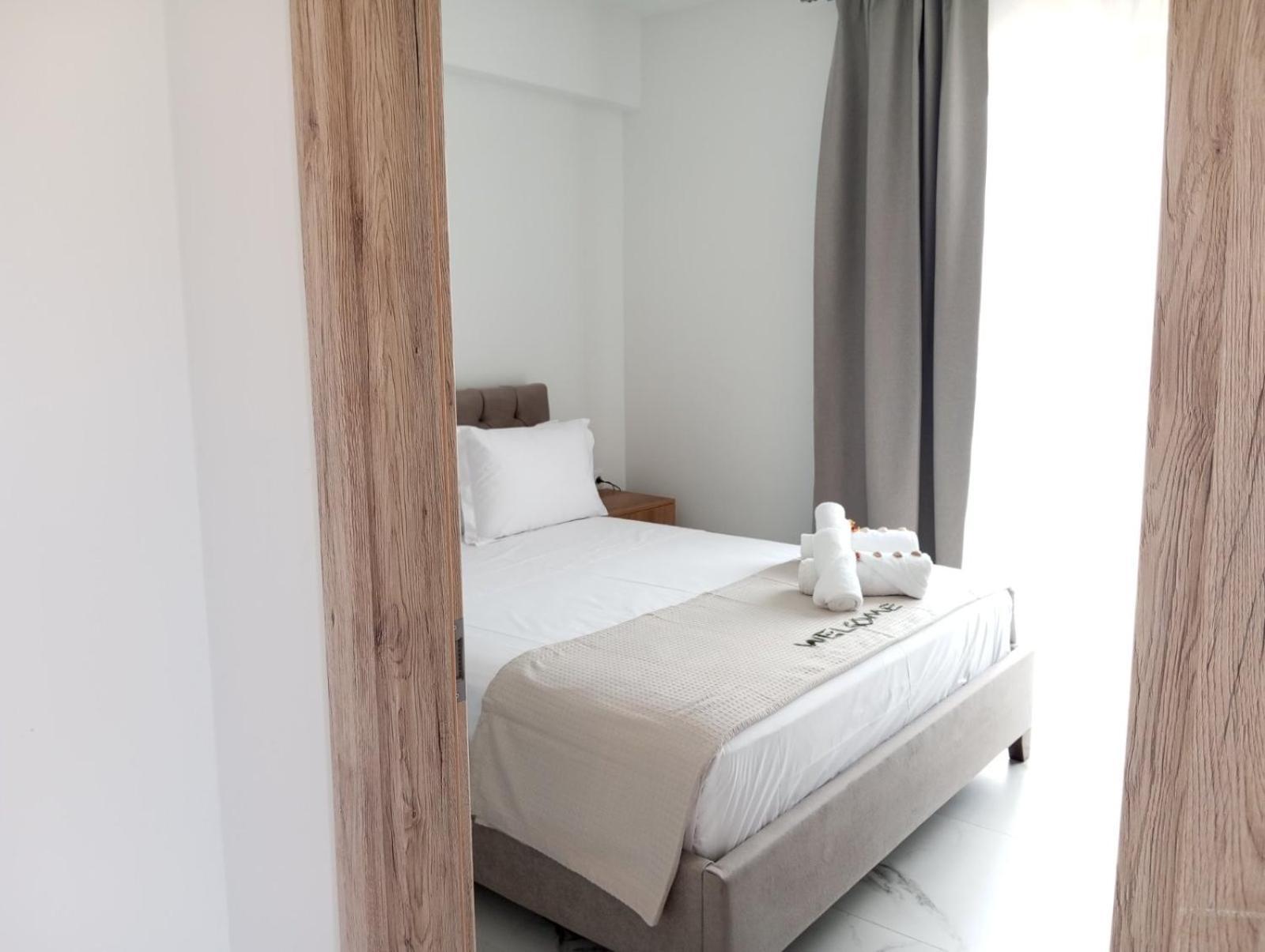 Three Charites Resort Gialova Ngoại thất bức ảnh