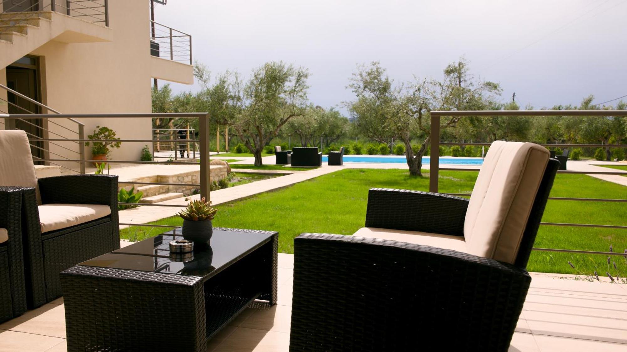 Three Charites Resort Gialova Ngoại thất bức ảnh